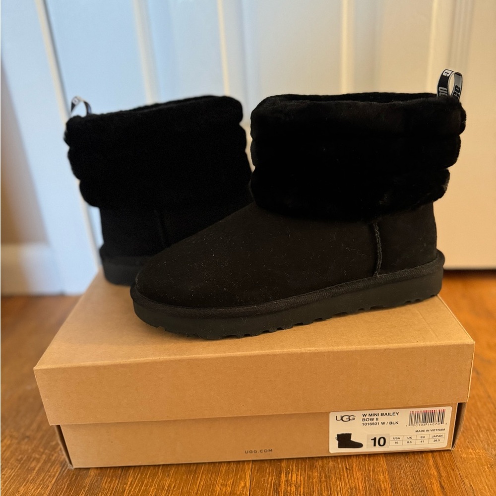 UGG Black BRAND NEW boots